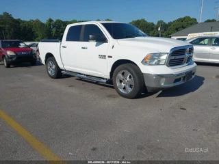 RAM RAM 1500 SLT