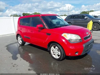 KIA KIA SOUL +