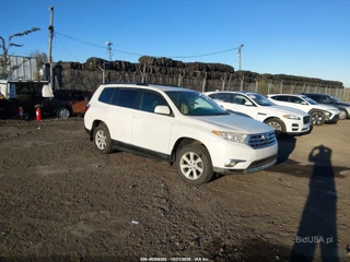 TOYOTA TOYOTA HIGHLANDER BASE V6