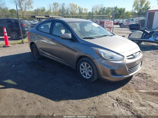 HYUNDAI HYUNDAI ACCENT GLS