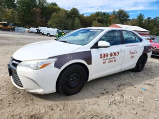 TOYOTA CAMRY HYBRID LE