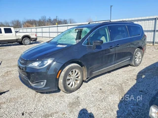 CHRYSLER PACIFICA TOURING L