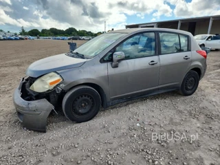 NISSAN VERSA 1.8 S
