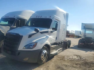 FREIGHTLINER CASCADIA 126