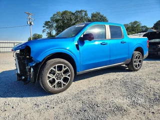 FORD MAVERICK LARIAT