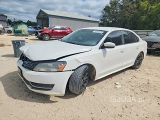 VOLKSWAGEN PASSAT S