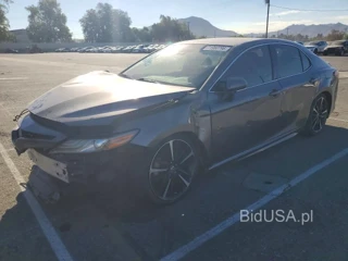 TOYOTA CAMRY XSE