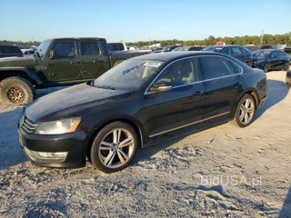 VOLKSWAGEN PASSAT SE
