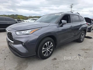 TOYOTA HIGHLANDER XLE