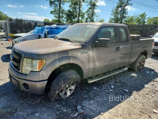 FORD F-150 SUPERCAB