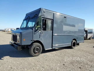 FREIGHTLINER MT45