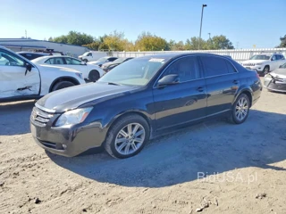 TOYOTA AVALON LIMITED