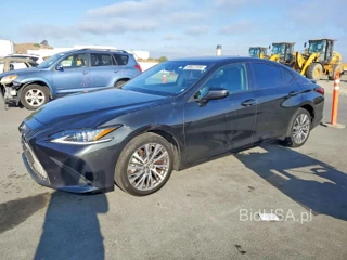 LEXUS ES 300H