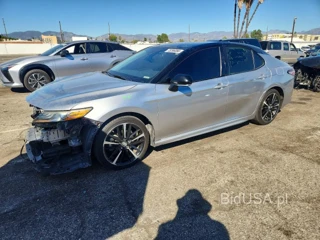 TOYOTA CAMRY XSE