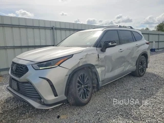 TOYOTA HIGHLANDER XSE