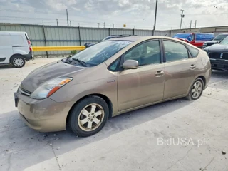 TOYOTA PRIUS BASE