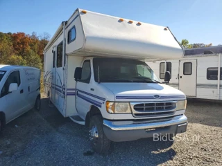 FORD ECONOLINE E450 SUPER DUTY CUTAWAY VAN RV