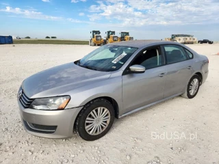VOLKSWAGEN PASSAT S