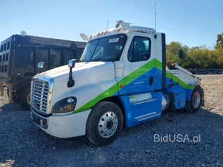 FREIGHTLINER CASCADIA 125
