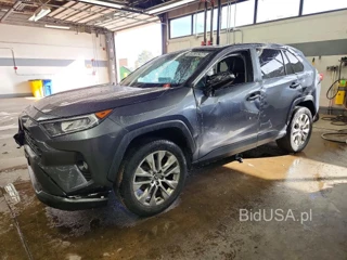 TOYOTA RAV4 XLE PREMIUM