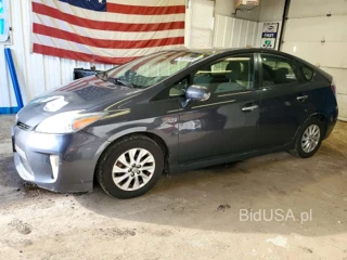 TOYOTA PRIUS PLUG-IN HYBRID BASE