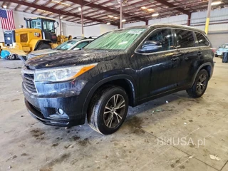 TOYOTA HIGHLANDER XLE