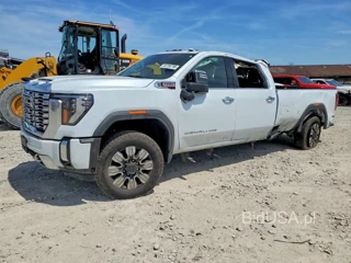 GMC SIERRA K3500 DENALI