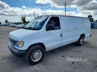 FORD ECONOLINE E350 SUPER DUTY VAN