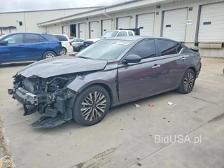 NISSAN ALTIMA SV