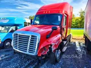FREIGHTLINER CASCADIA 125
