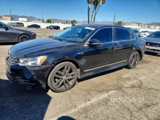 VOLKSWAGEN PASSAT R-LINE