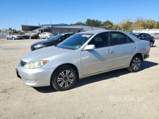 TOYOTA CAMRY STANDARD