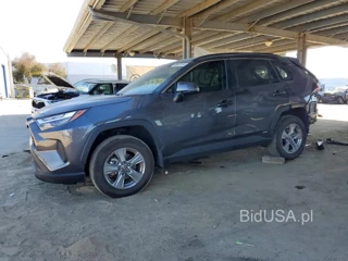 TOYOTA RAV4 HYBRID XLE
