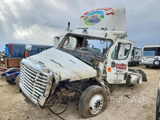 FREIGHTLINER CASCADIA 113