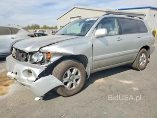TOYOTA HIGHLANDER BASE