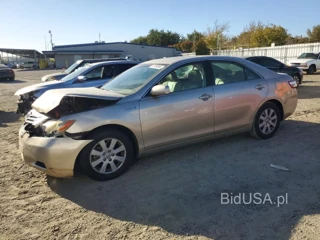 TOYOTA CAMRY HYBRID