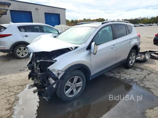 TOYOTA RAV4 XLE
