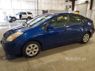 TOYOTA PRIUS STANDARD