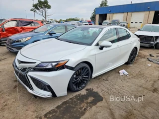 TOYOTA CAMRY XSE V6