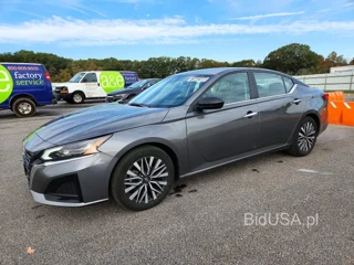 NISSAN ALTIMA SV