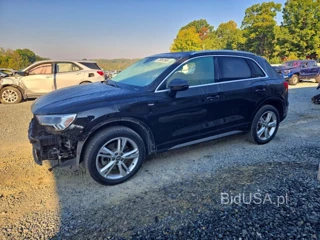 AUDI Q3 PREMIUM PLUS S-LINE