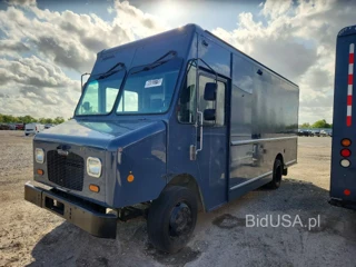 FREIGHTLINER MT45 CHASSIS