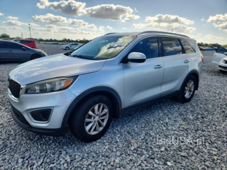 KIA SORENTO LX V6