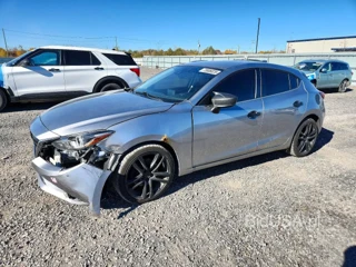 MAZDA 3 GRAND TOURING