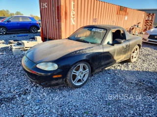 MAZDA MX-5 MIATA BASE