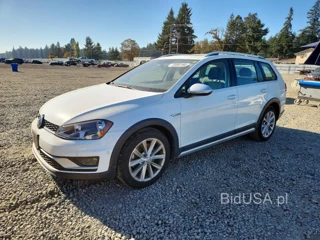VOLKSWAGEN GOLF ALLTRACK S