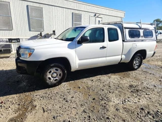 TOYOTA TACOMA ACCESS CAB