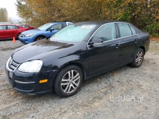 VOLKSWAGEN NEW JETTA 2.5L OPTION PACKAGE 1