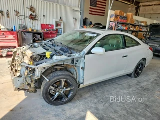 TOYOTA CAMRY SOLARA SLE V6
