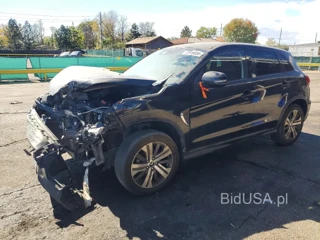 MITSUBISHI OUTLANDER SPORT ES